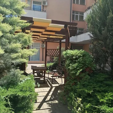 Apartment Grand Kamelia Sunny